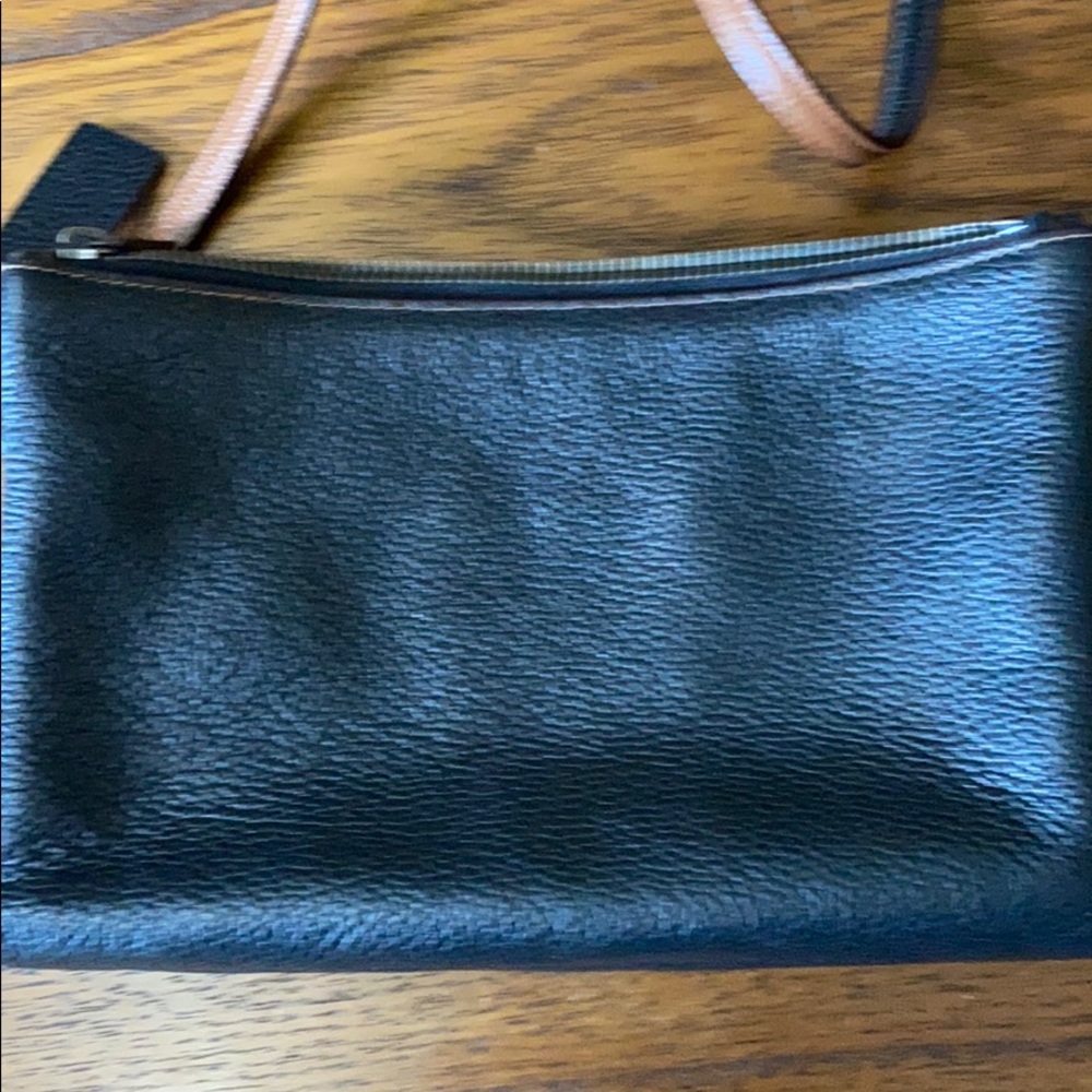 Authentic Coach x Keith Haring NYC  crossbody - Picture 2 of 10